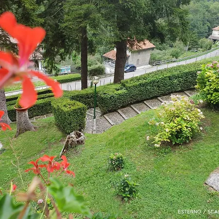 Couette-café Pinetina *